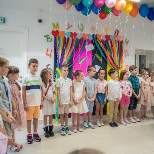 Завршне приредбе предшколаца 2023/24 године вртићи „Дуга“ „Звончић“ „Чаробна школица“ „Осмех“